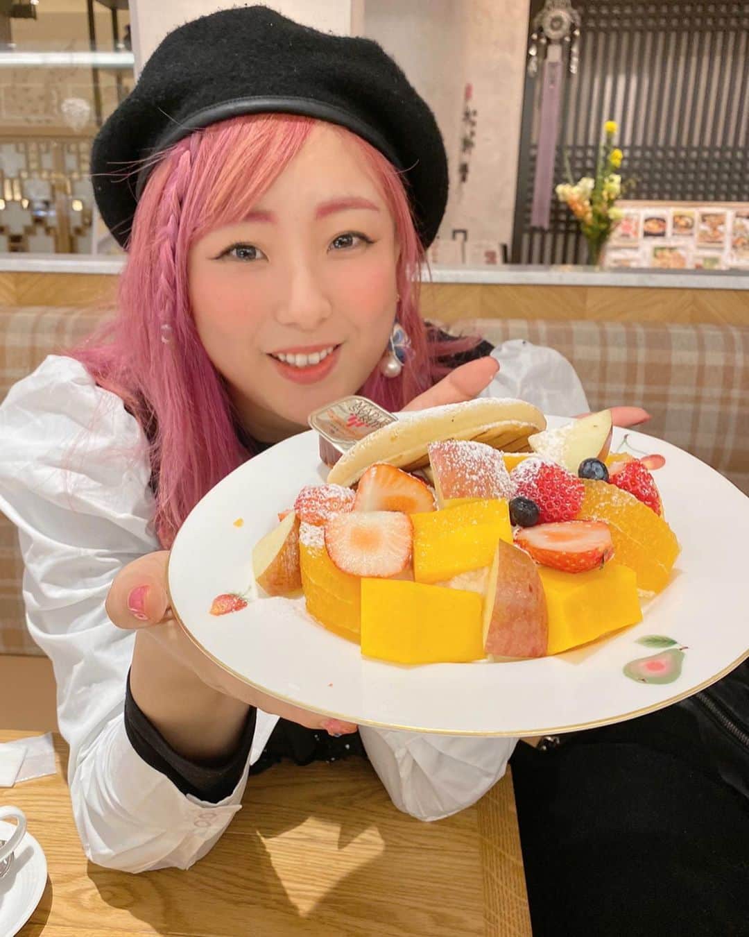 愛星ゆうな（まなせゆうな）のグルメインスタ