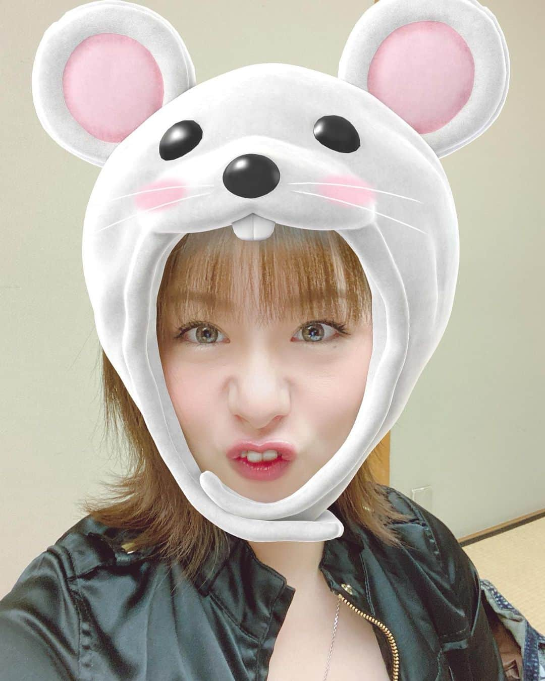 岩村菜々美さんのインスタグラム写真 - (岩村菜々美Instagram)「選んでもないのに いきなりネズミになった」1月19日 19時30分 - nanami1120