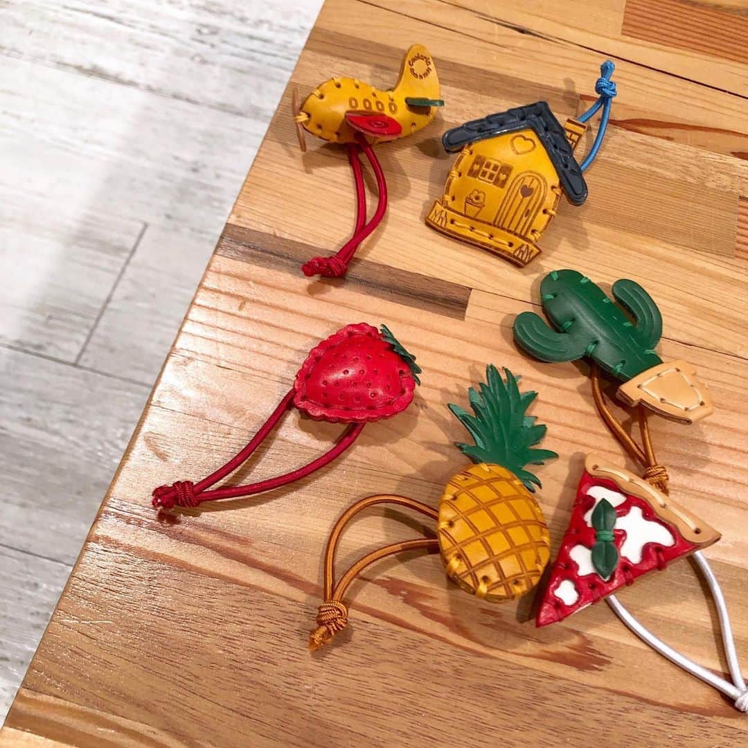 ビームスボーイ原宿さんのインスタグラム写真 - (ビームスボーイ原宿Instagram)「. ＜LA CUOIERIA＞ No：13-42-2460 ¥ 1,800＋tax  information:03-5770-5550  #beams #beamsboy #ビームス #ビームスボーイ #tokyo #harajuku #beamsboyharajuku #navyboy」1月19日 20時03分 - beams_boy_official