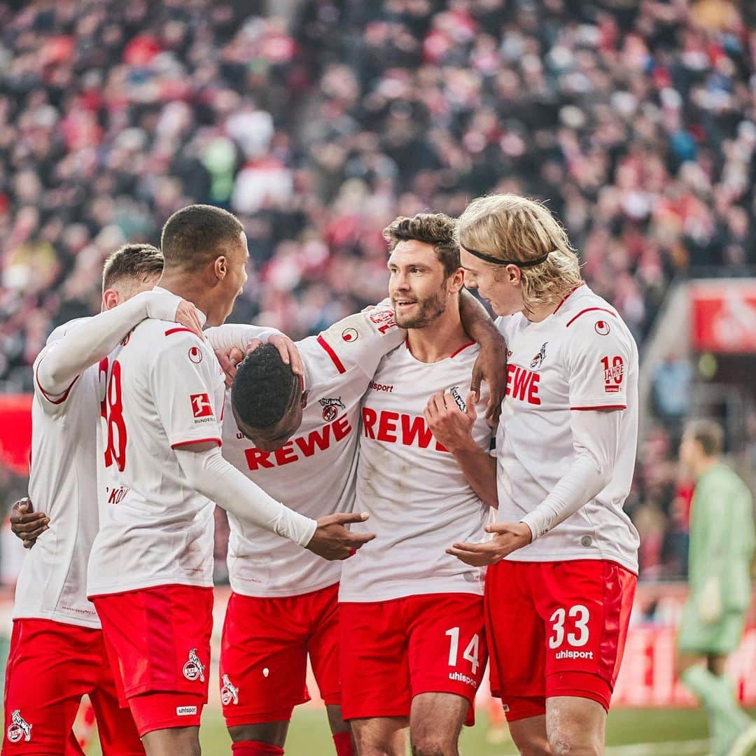 ジョン・コルドバさんのインスタグラム写真 - (ジョン・コルドバInstagram)「+3 Buen Trabajo Equipo 💪🏾 ⚽️ Gute Arbeit Team @fckoeln」1月19日 20時05分 - jhoncordoba9