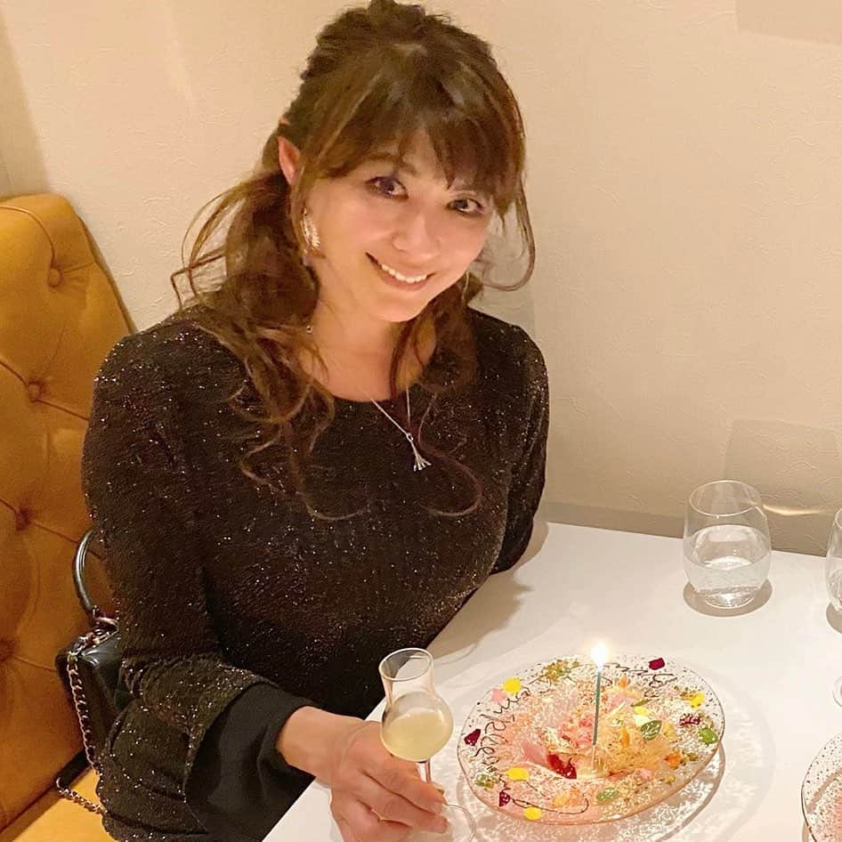 山田佳子さんのインスタグラム写真 - (山田佳子Instagram)「楽しいひとときを過ごせて感謝…(*˘˘*).｡.:*🥰🙏🥂﻿ ﻿ #美味しい﻿ #イタリアン﻿﻿ #感激﻿ #ありがとう﻿ #感謝 #happy﻿ #special﻿ #armonico﻿ #代官山﻿ #山田佳子﻿」1月19日 20時20分 - yoshiko117