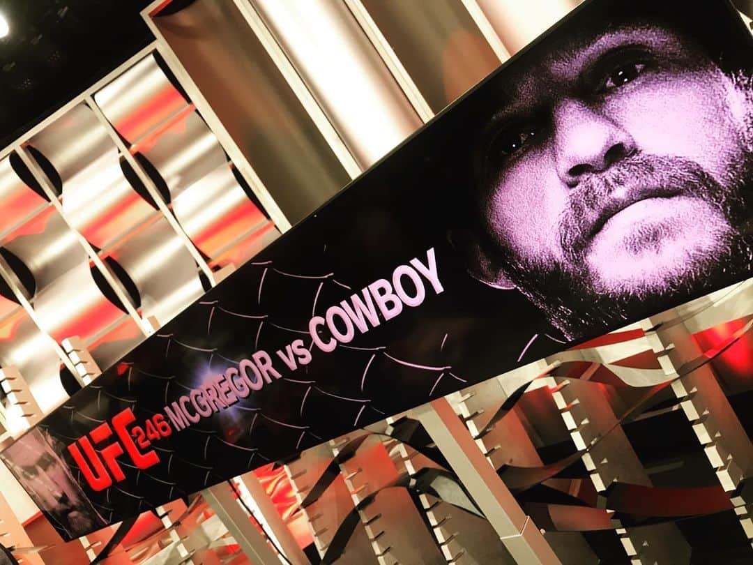 宇野薫のインスタグラム：「もうすぐ本番 #wowow #ufc246」