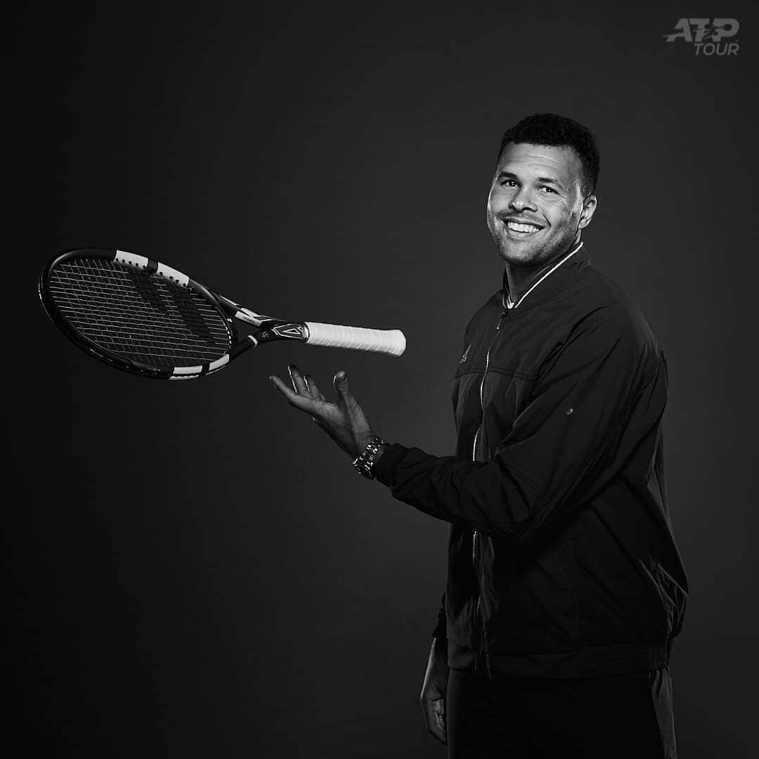 ジョー＝ウィルフリード・ツォンガのインスタグラム：「No matter what, keep smiling 😄 #tsongateam #atptour #smiling #enjoy」