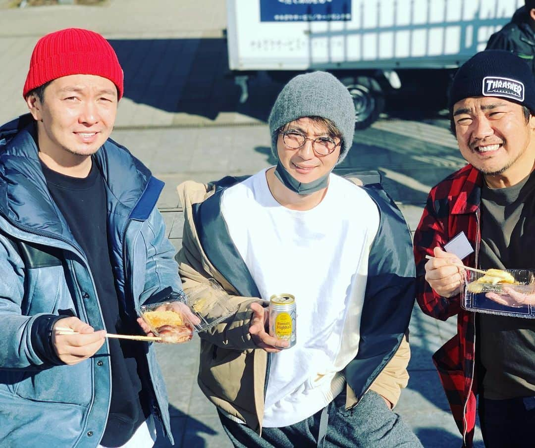 上地雄輔さんのインスタグラム写真 - (上地雄輔Instagram)「逆光乃壁 #湘南乃風#RED RICE#SHOCK EYE#遊助」1月19日 14時23分 - usk_kmj