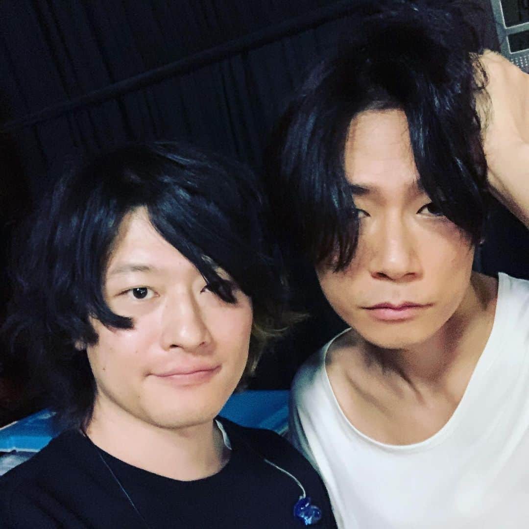 磯部寛之のインスタグラム：「Hello Okinawa are you all ready? Hiro ハロー沖縄。今日はツアーファイナル。準備よろしいでしょうか？ひろ #alexandros #tour #final #namurahall #ナムラホール #楽しみ #やったる #いくぜおらー #これから #サウンドチェック」