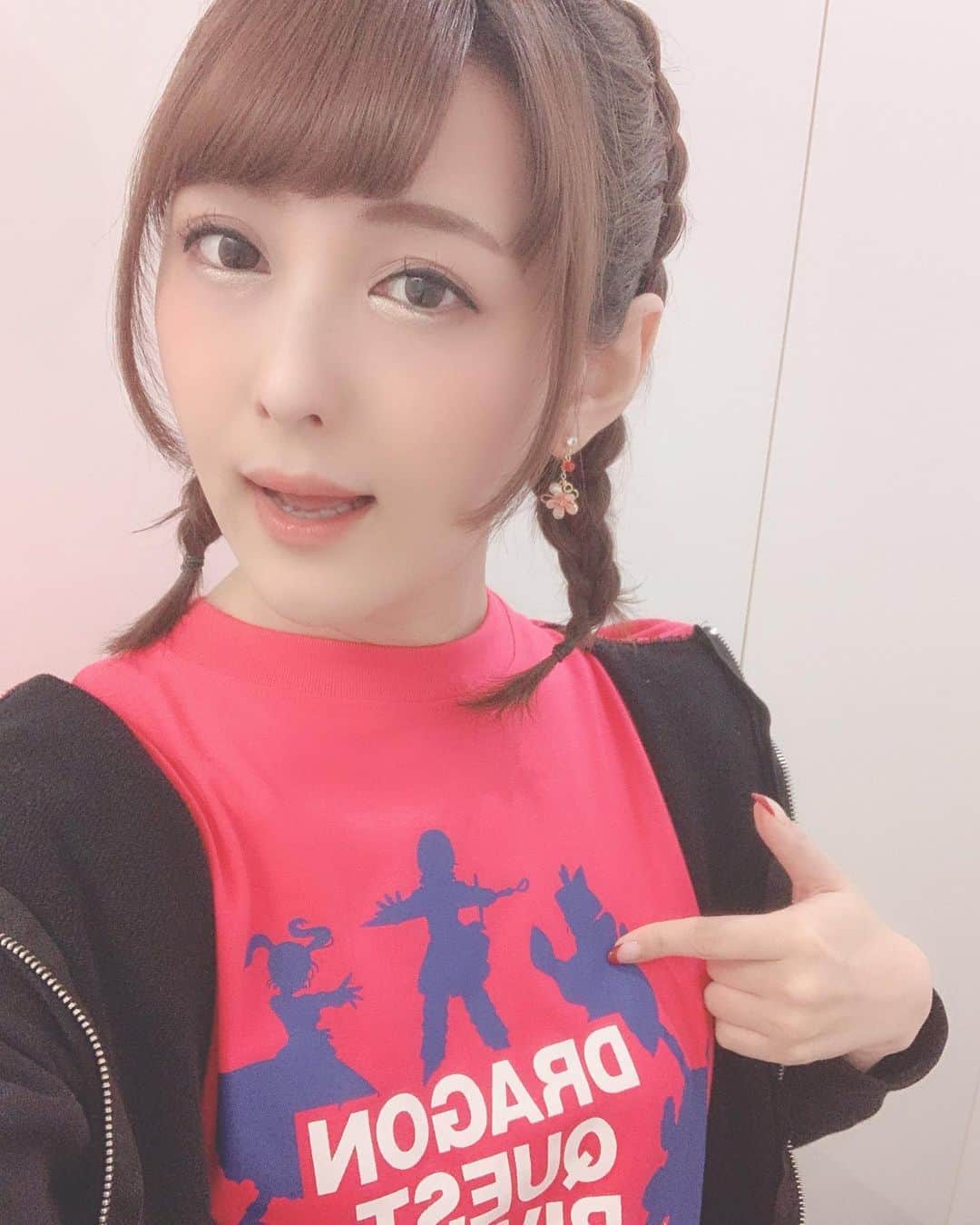 椿姫彩菜のインスタグラム：「ドラゴンクエスト、ライバルズ ！ オフライン予選進行中！！ #dqライバルズ」