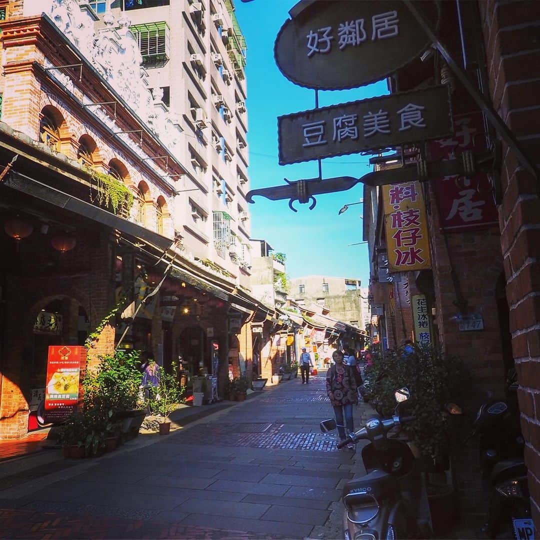 切符のインスタグラム：「taiwan (Old streets)  #travel #taiwan #trip #photography」