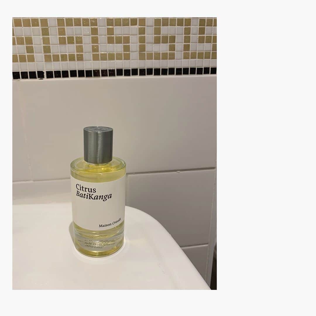 辺見えみりさんのインスタグラム写真 - (辺見えみりInstagram)「@maisoncrivelli のEau de Parfum 新しい香りがほしくて すごくいい香りに出会えました 『citrus batikanga』 という香り」1月19日 17時43分 - emiri_hemmi