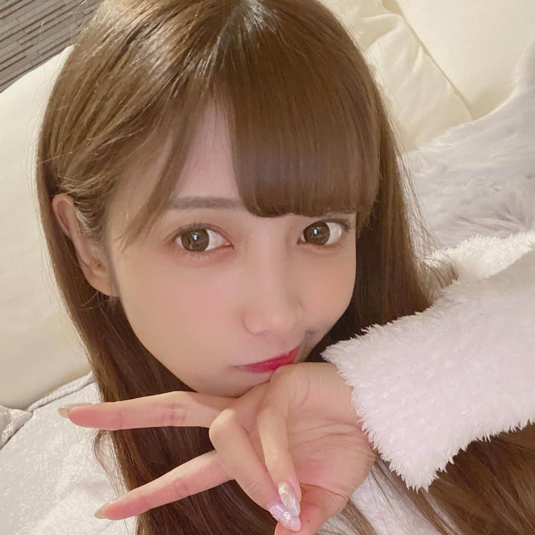 ゆんさんのインスタグラム写真 - (ゆんInstagram)「💙🧸テレビ出演告知🧸💙 今日、1/19(日)18:30〜放送の TBS「坂上&指原のつぶれない店」 の１つのコーナーにヴァンゆんとして 出演してます ( ᐢ˙꒳​˙ᐢ )📺✨✨ よかったらぜひ観てね〜〜ん！🥱🌈」1月19日 18時25分 - yuntaaam_s2