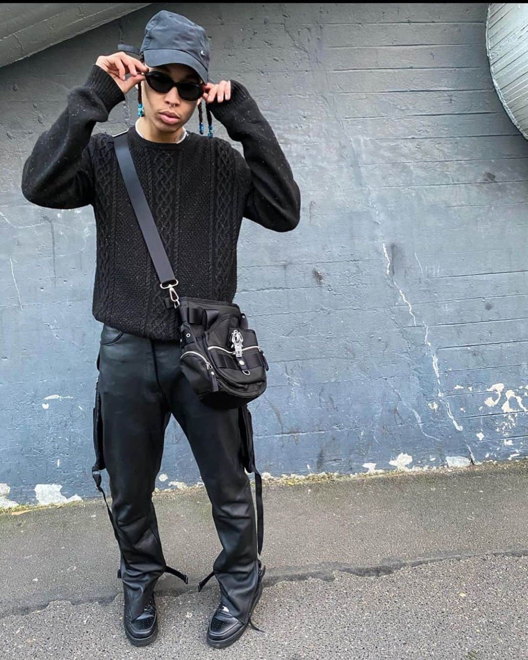 ジョージジーナ&ルーシーのインスタグラム：「@gothboikenny with our „Miss Mini Piece“ 🖤 • • • • • #georgeginalucy #gglsqud #hypebeast #highsnobiety #streetstyle #streetwear #streetfashion #outfit #style #menswear #mensfashion #snobshots #paris」