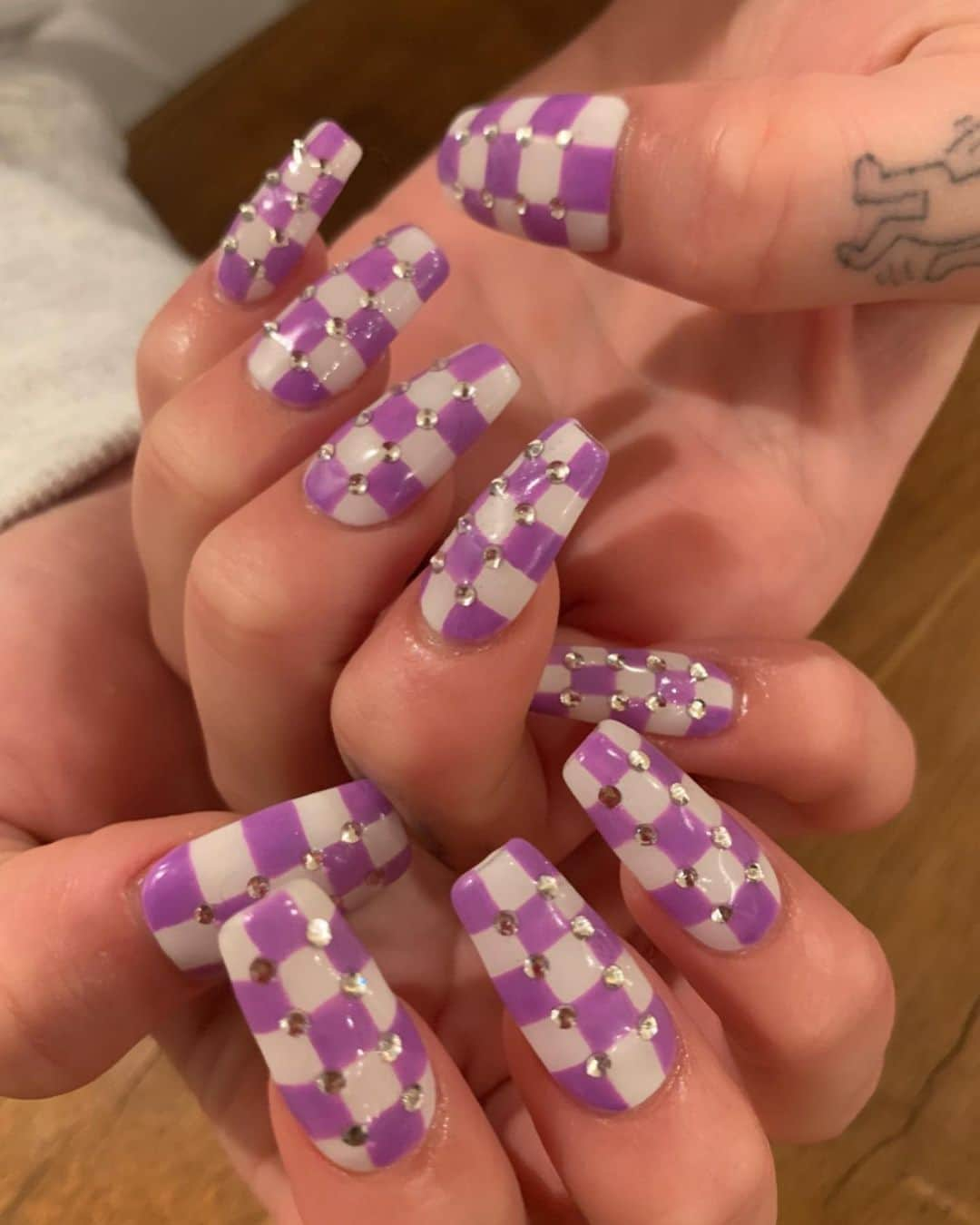 Mei Kawajiriさんのインスタグラム写真 - (Mei KawajiriInstagram)「@dualipa ‘s Purple checkerboard 💜💜💜💜💜💜💜💜💜💜💜 #nailsbymei #dualipa」1月20日 4時54分 - nailsbymei