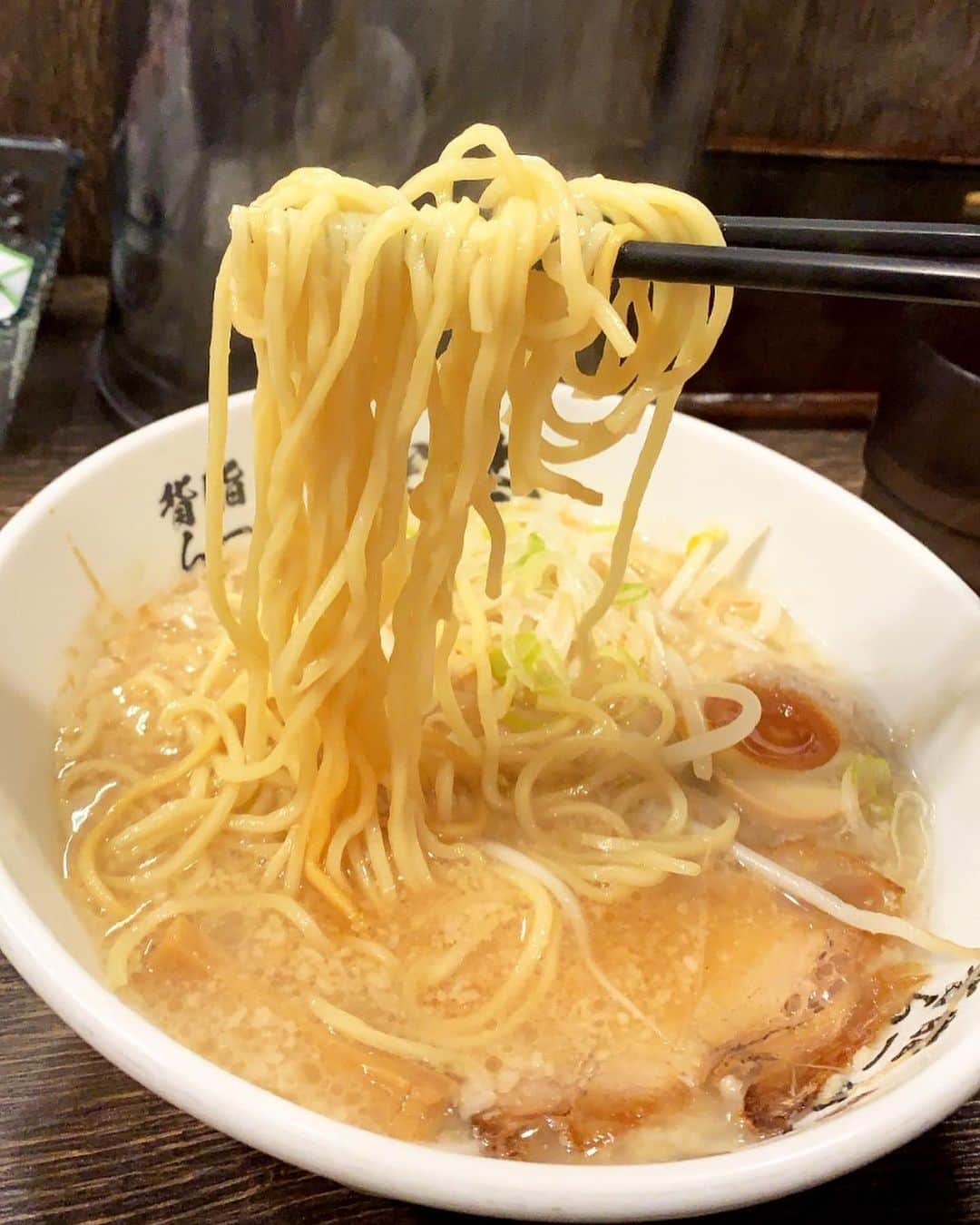 田中セシルのグルメインスタ