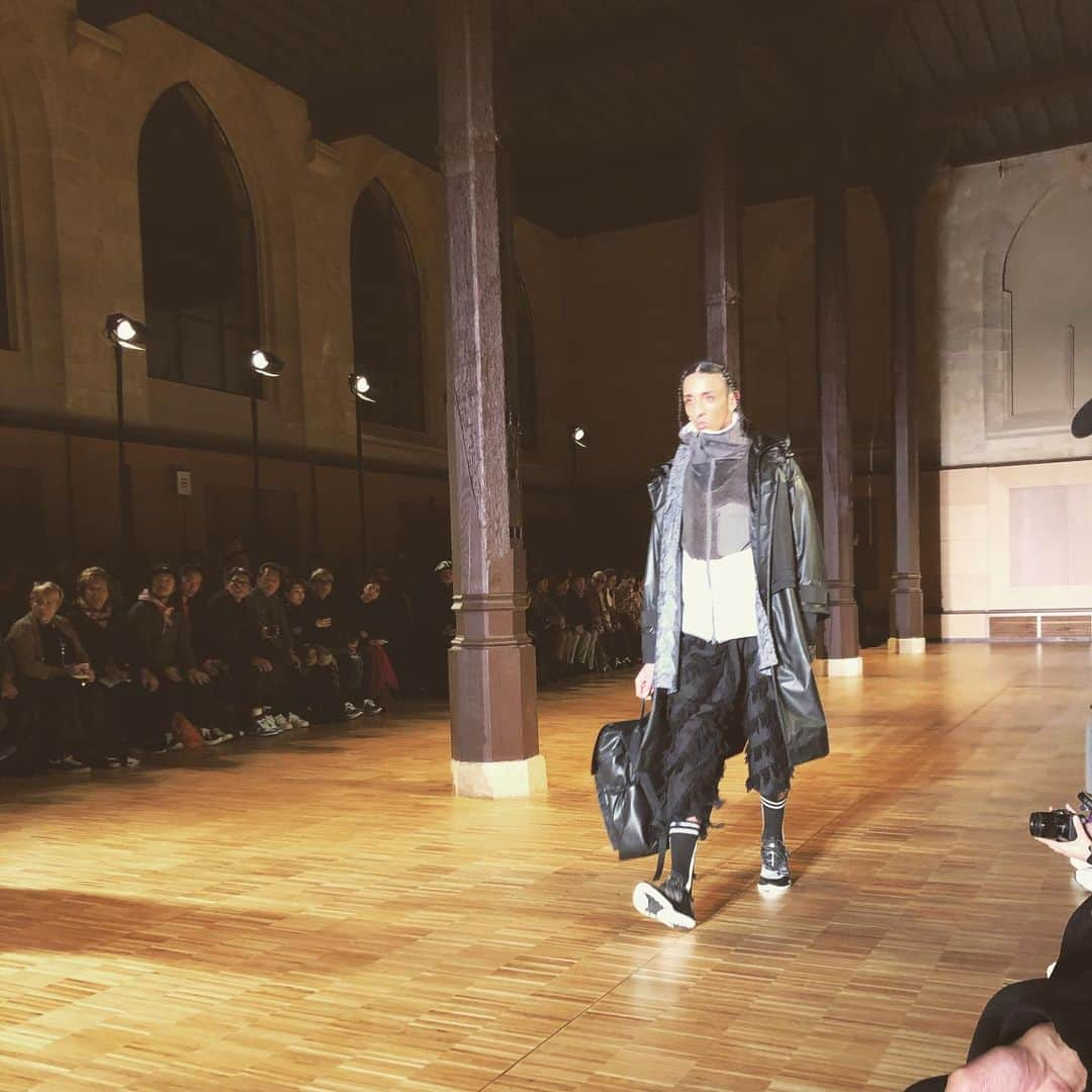 SENSEさんのインスタグラム写真 - (SENSEInstagram)「Paris"Black"Fashion  Week 5 #pfw #pmfw #sensemagazine @sense_magazine #theblacksensemarket  @theblacksensemarket  @moriya_sense  #thesoloist  #takahiromiyashitathesoloist  #whitemountaineering  #hermes」1月19日 20時47分 - sense_magazine