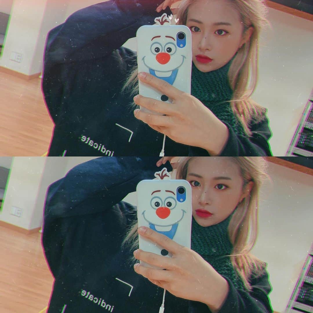 チェウォンさんのインスタグラム写真 - (チェウォンInstagram)「#채원#🎵」1月19日 21時18分 - chaeni_0824