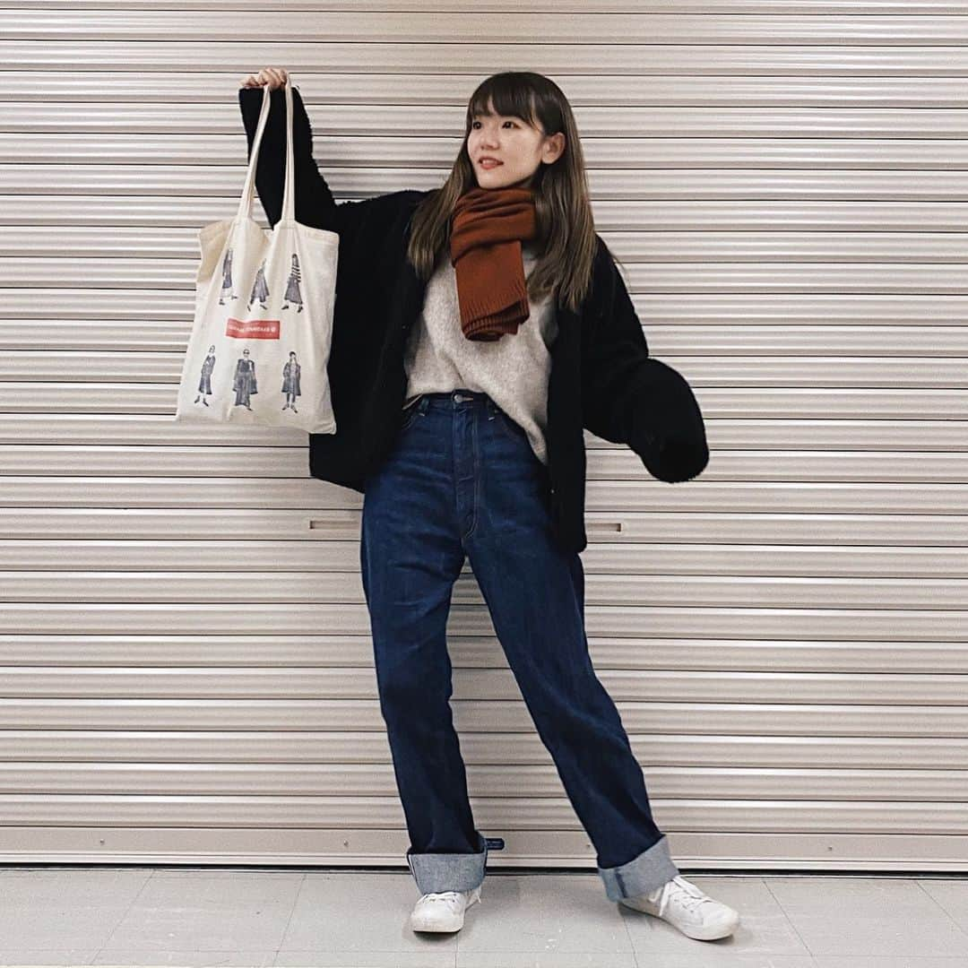 かほこ。さんのインスタグラム写真 - (かほこ。Instagram)「ㅤㅤㅤㅤㅤㅤㅤㅤㅤㅤㅤㅤㅤ ㅤㅤㅤㅤㅤㅤㅤㅤㅤㅤㅤㅤㅤ outer : #dholic knit : #ungrid inner : #champion denim : #anatomica muffler : #unemansion bag : #journalstandard sneakers : #無印良品 ㅤㅤㅤㅤㅤㅤㅤㅤㅤㅤㅤㅤㅤ どしんぷる。雪の日。中もたくさん着込んでました。 ㅤㅤㅤㅤㅤㅤㅤㅤㅤㅤㅤㅤㅤ #kaho_fashion」1月19日 21時12分 - xxokohakxx