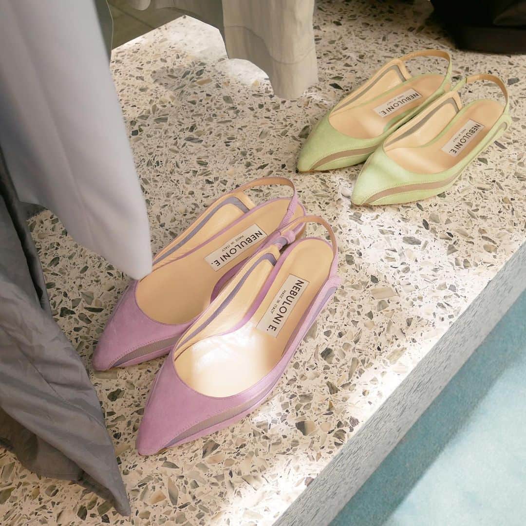 j.chikaさんのインスタグラム写真 - (j.chikaInstagram)「昨日は。。。﻿ @stunninglure 2020SS 受注会へ﻿ ﻿ 春カラーいっぱいでワクワク♡﻿ ﻿ 毎年楽しみな靴﻿ @nebulonie.japan も春色でときめく〜﻿ ﻿ #stunninglure#2020SS﻿ #春色#受注会#グランフロント大阪﻿ ﻿ 受注会は1/20までだそうです﻿ ﻿」1月19日 22時00分 - chikako.hongo