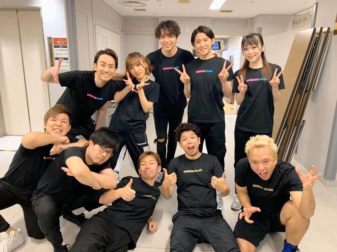 のインスタグラム：「#山崎育三郎 #奥山寛 #石原絵里 #西川大貴 #千葉直生 #伊吹文裕  #安達貴史  #前田雄吾 #門馬由哉  #宗本康兵 #mirrorball  #名古屋」