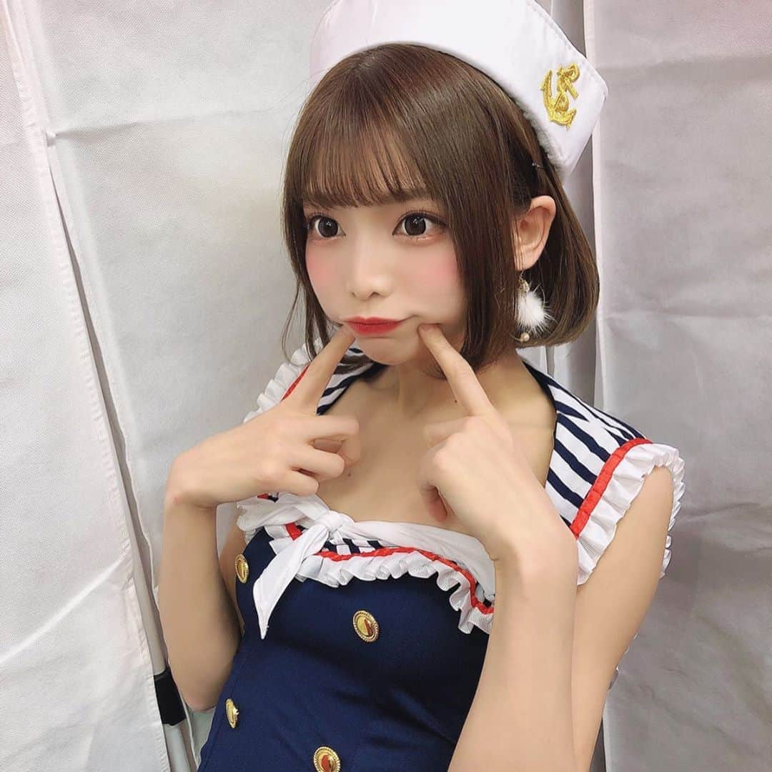 米倉みゆさんのインスタグラム写真 - (米倉みゆInstagram)「. インスタジオグラム撮影会 2着目はマリンセーラーでした⚓️⛱ . この衣装がいちばん人気だったよ…！ 好きですか、、？ . . #インスタジオグラム撮影会 #撮影会 #マリンコーデ #セーラー服 #セーラー  #コスプレ #コスチューム #コスプレイヤー #cosplay #japanesecosplayer #絶対領域 #ニーソ　#ニーハイ #生足 #生脚 #脚フェチ #足フェチ #美脚 #フェチ #美少女図鑑 #美女図鑑 #自撮り女子 #自撮り界隈 #他撮り #丸顔 #貧乳 #ちっぱい #まな板 #Japanese #japanesegirl」1月19日 22時37分 - yone__miyu630