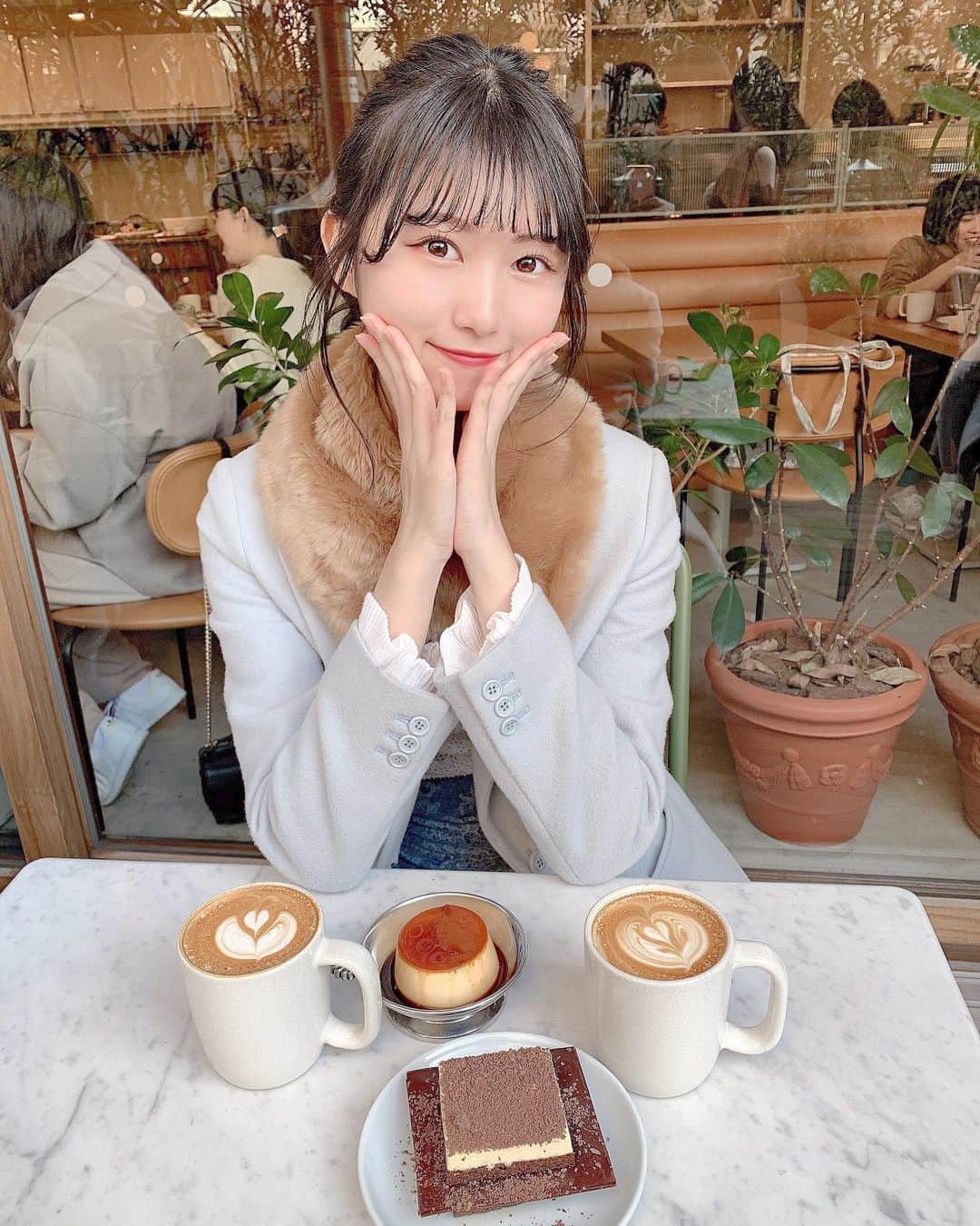 小林紗良さんのインスタグラム写真 - (小林紗良Instagram)「甘甘🤤 全部美味しかったです~！ #whiteglasscoffee #渋谷カフェ #cafe」1月19日 22時38分 - sara_1229_