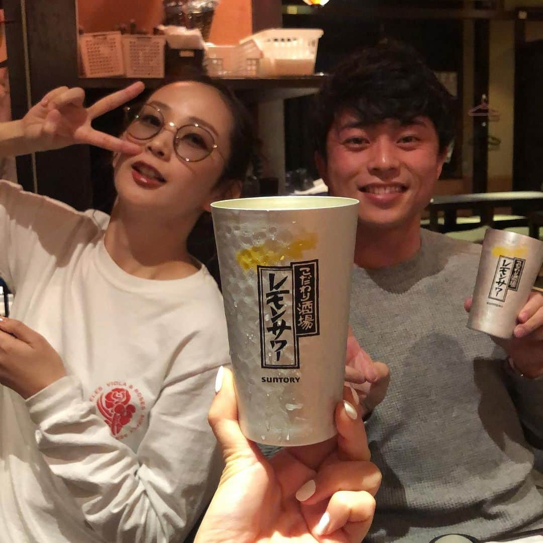 美舞さんのインスタグラム写真 - (美舞Instagram)「. . エグザイルさんライブに 😶❣️ ドォーモのみんなで行ってきたよ 。 かっこよかった！パワーみなぎった🌟🌟 ここに立つ原石が見つかるかもしれない。 って思ったら ワクワクドキドキ。 . @thenineworlds . #ドォーモ #エグザイル #LDH #ライブ #福岡ドームコンサート #一人ストレッチしてる人いるし」1月19日 23時02分 - mibuki__.39