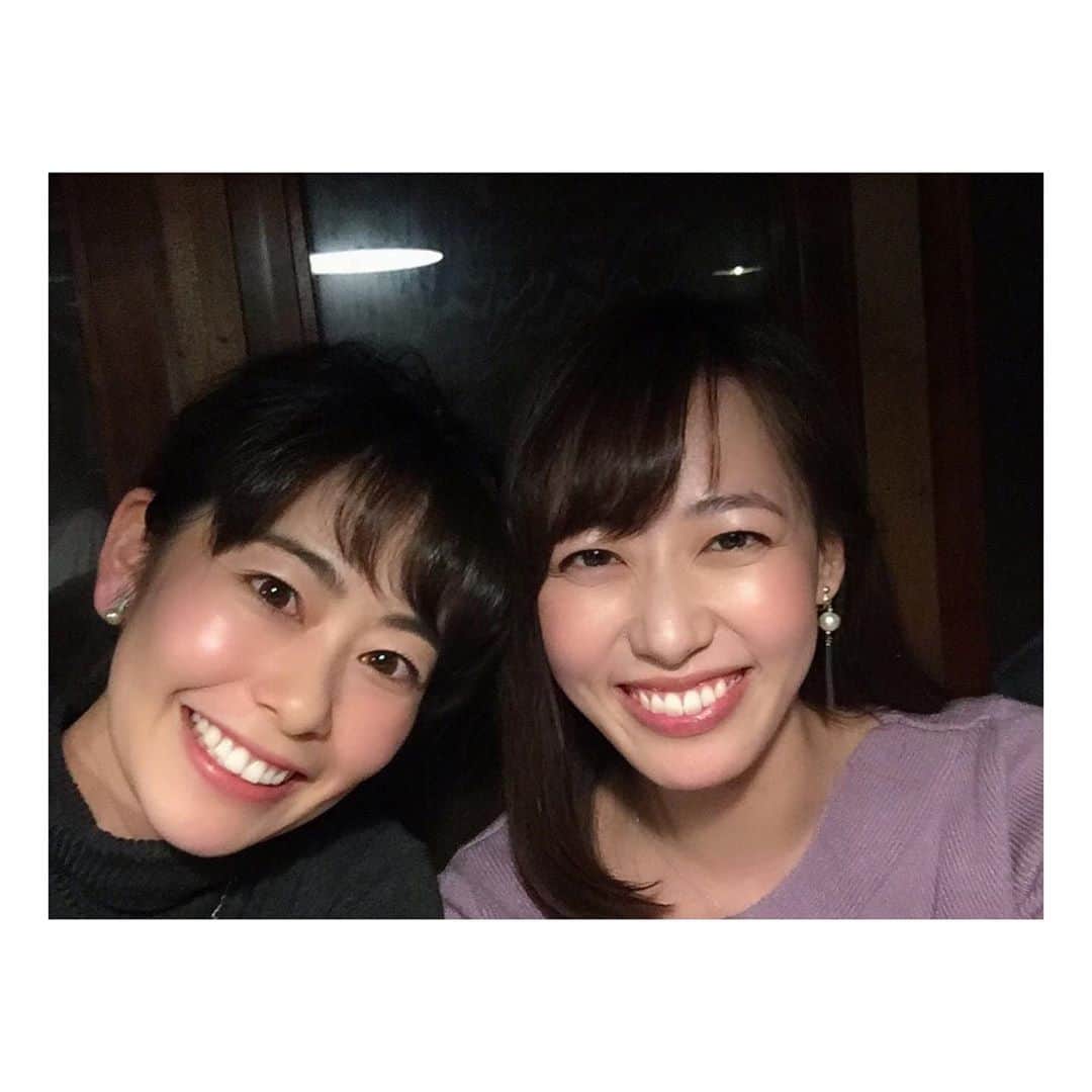 のインスタグラム：「. だーいすきな薫子さん❤️ 新潟に遊びに来てくれました🌾 . 薫子さんの周りはいつも明るくて、気付くといつも甘えてしまう💗 . #新潟 に #おかえりなさい  #元 #ux #アナウンサー #山崎薫子 #先輩 であり #お姉ちゃん的存在 #謎の大爆笑」