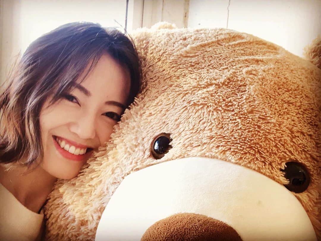 沢井美優さんのインスタグラム写真 - (沢井美優Instagram)「2020年手帖。﻿ 沢山の出逢いがありますように。﻿ お仕事お待ちしてます◎﻿ ﻿ #沢井美優 #お仕事依頼受付中 #出逢い #積極的に #巡り合い #作品 #ドラマ #映画 #舞台 #コマーシャル #アニメ #運命 #ご恩 #ご縁」1月20日 0時16分 - sawai_miyuu