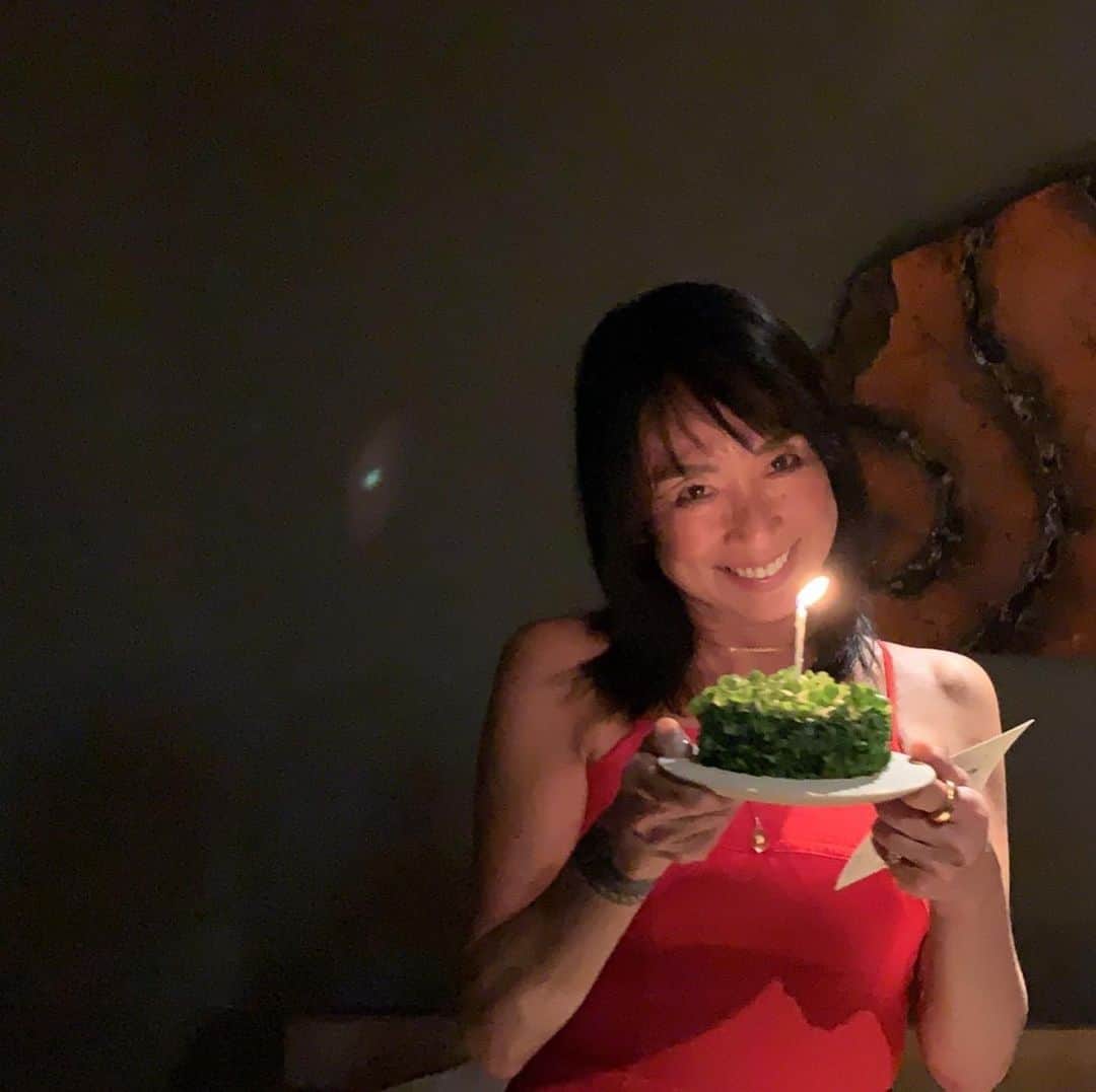 小林三江子のインスタグラム：「HAPPY Birthday @tsugumiw ㊗️🎉✨🥂🍾🎂❤️ 大事な節目のお誕生日を一緒にお祝い出来て光栄です✨ 改めて、おめでとう❤️❤️❤️ #happybirthday #happytime #superwoman の会」