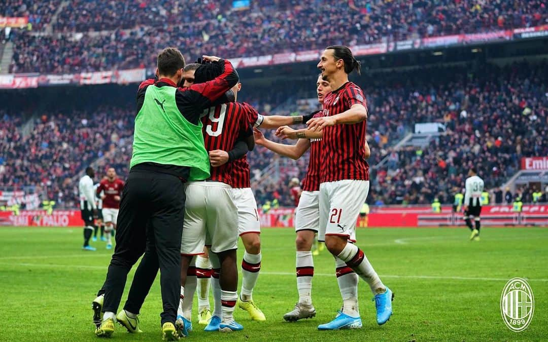 マテオ・ムサッキオのインスタグラム：「🙌🏽🔴⚫ #MilanUdinese @acmilan」