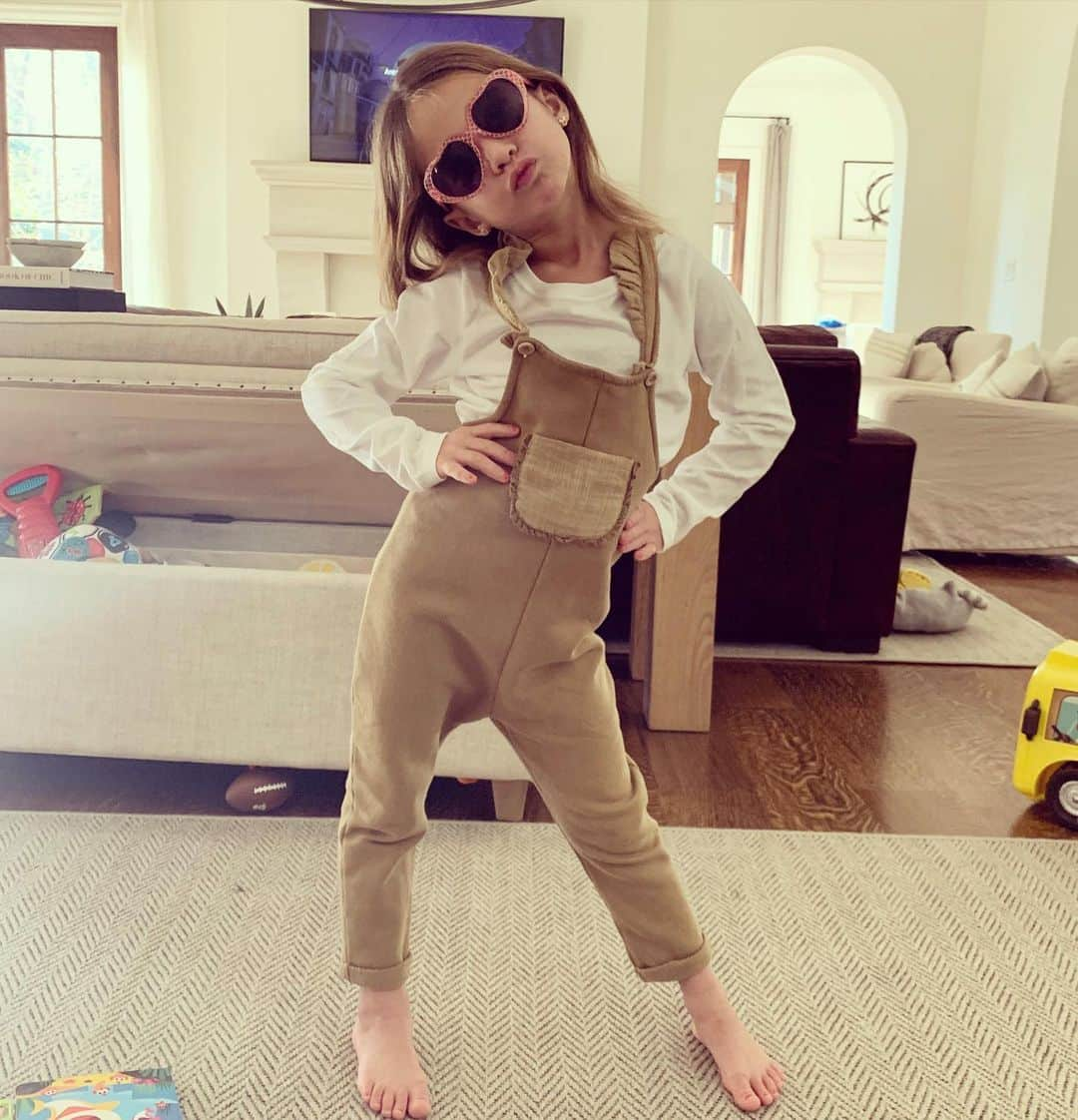 Jessie Jamesさんのインスタグラム写真 - (Jessie JamesInstagram)「No idea where she gets it from 😂」1月20日 3時27分 - jessiejamesdecker