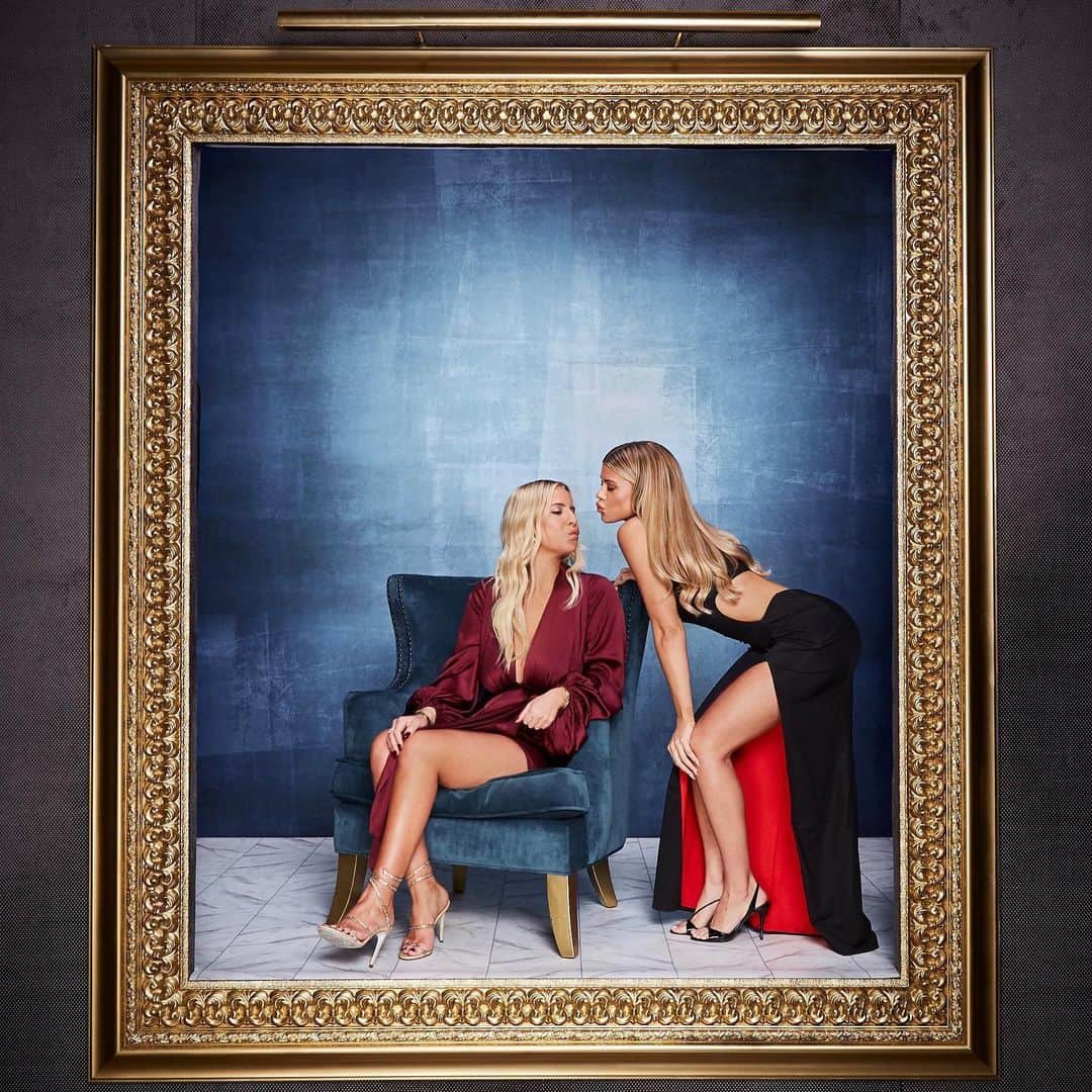 ソフィア・リッチーのインスタグラム：「Life friends 🥰」
