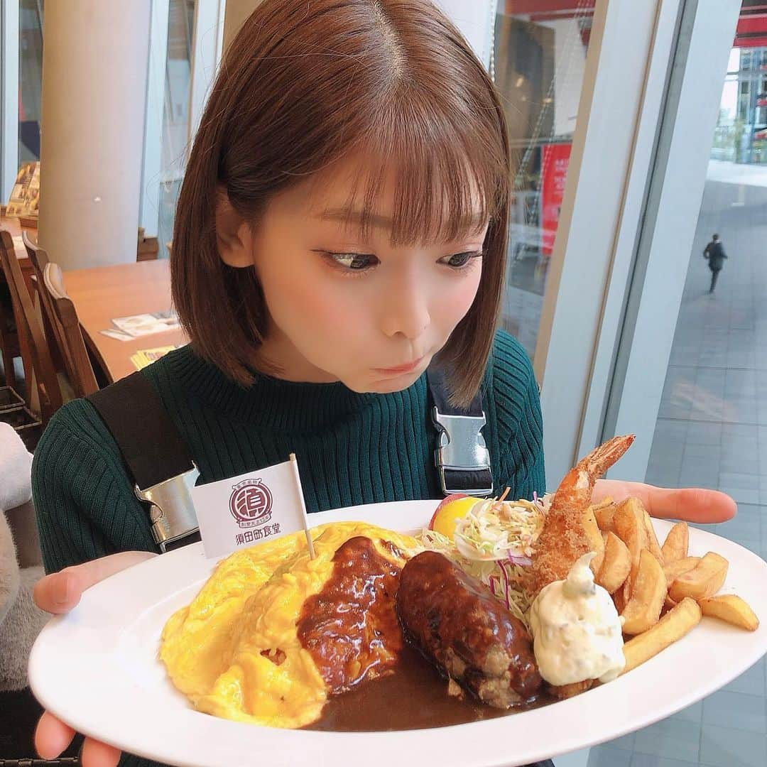 米倉みゆさんのインスタグラム写真 - (米倉みゆInstagram)「. この前食べた 大人のお子様ランチ🍴🍳🥕 . でかすぎ～～～～～😳 . . #秋葉原 #須田町食堂 #秋葉原UDX #秋葉原グルメ #秋葉原カフェ #秋葉原ランチ #秋葉原駅 #ランチプレート #ランチ #ランチタイム #ランチ🍴 #ランチ会 #神田グルメ #神田ランチ #岩本町ランチ #岩本町グルメ #御茶ノ水 #御茶ノ水ランチ #御茶ノ水グルメ #末広町 #末広町グルメ #末広町ランチ #女子会 #女子会ランチ #ランチ部 #お子様ランチ #大人のお子様ランチ #オムライス #ハンバーグ #エビフライ」1月20日 9時13分 - yone__miyu630