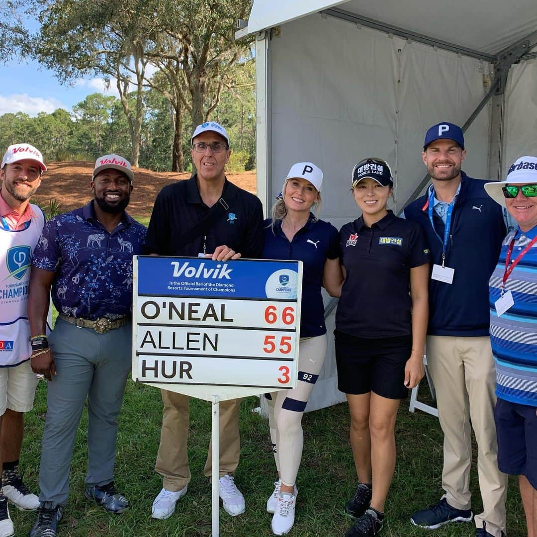 ハー・ミジョンさんのインスタグラム写真 - (ハー・ミジョンInstagram)「It was so much fun to play with all the celebrities last 4days🤩  Huge thanks to @diamondresorts and Four Seasons Golf Sports Club Orlando gave me opportunity to play wonderful tournament and also thanks to all the volunteers and fans👍 I already look forward to coming back next year🙈  #diamondresortstournamentofchampions #complete」1月20日 9時49分 - mi_jung1205