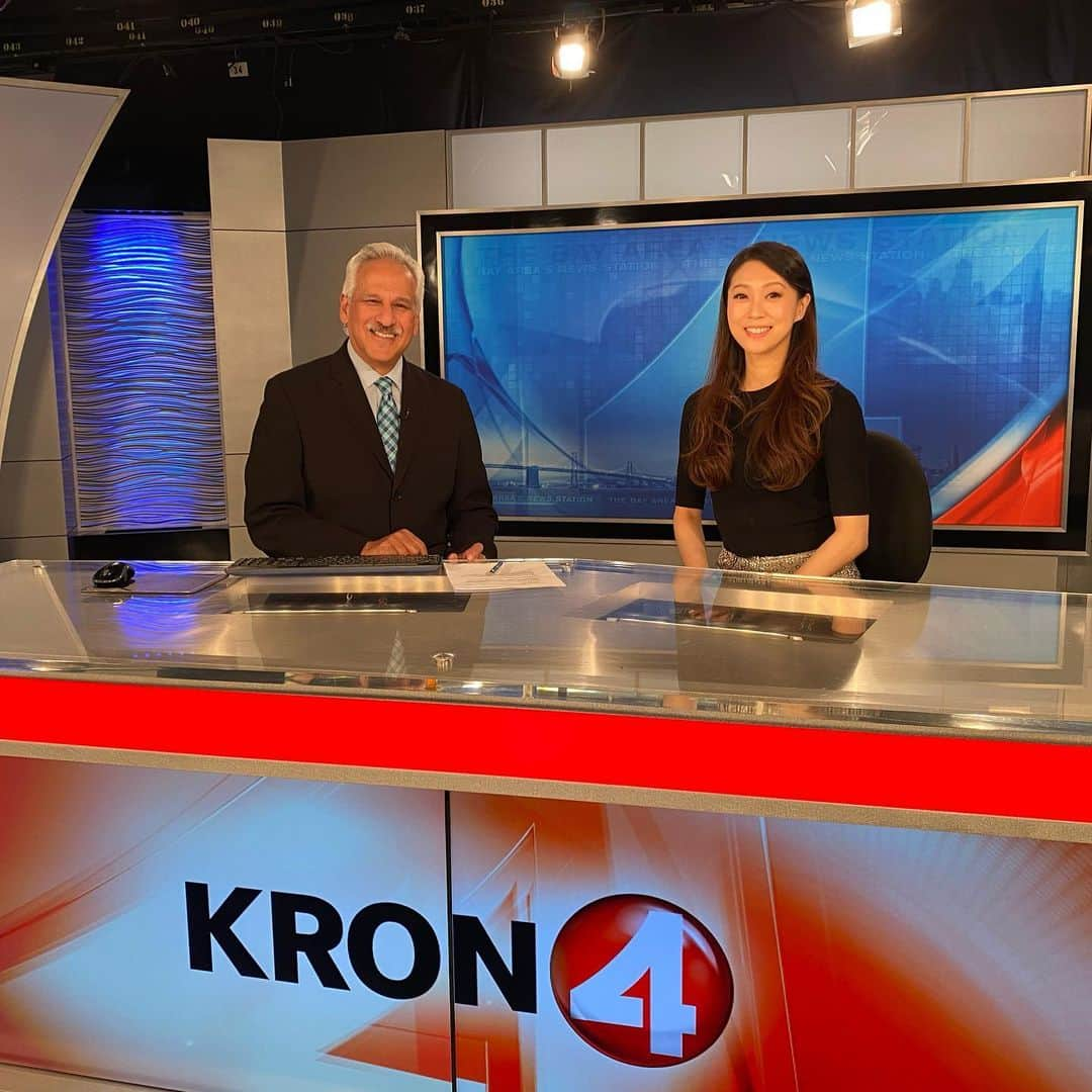 倉永美沙さんのインスタグラム写真 - (倉永美沙Instagram)「This morning I joined Marty Gonzalez at @kron4tv to talk about Cinderella (come see me dance Friday, the 24th!) and returning to @sfballet as a principal dancer 🌟 今朝はテレビニュースに出演しました。シンデレラのプロモーションと私のライフストーリーを兼ねて💕　#ballet #tv #ballerina #ballerinalife #happy #kron4tv #happiness #dance #art #幸せ #バレエ #バレリーナ #work #wroldtraveler #news #sf #sflife」1月20日 10時25分 - misakuranaga