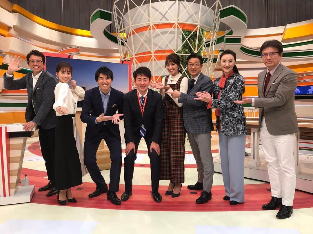 濱田隼さんのインスタグラム写真 - (濱田隼Instagram)「「サンデーLIVE!!」に新しい仲間が。 . テレビ朝日の新人 #布施宏倖 アナウンサーです。 メ〜テレの島貫・南雲アナの同期ですね。 . パワーアップした日曜日を、引き続き、よろしくお願いします(^^) . 【出演者】 #東山紀之 さん #古田敦也 さん #野村修也 さん #浅尾美和 さん #松木安太郎 さん #藤えりか さん #中林美恵子 さん #小木逸平 アナ #ヒロド歩美 アナ #草薙和輝 アナ #山本雪乃 アナ #矢島悠子 アナ #柳下圭佑 アナ #布施宏倖 アナ #太田景子 さん #濱田隼 #メーテレ #アナウンサー #サンデーLIVE #テレビ朝日 #abc」1月20日 10時52分 - shun_hamada_nbn