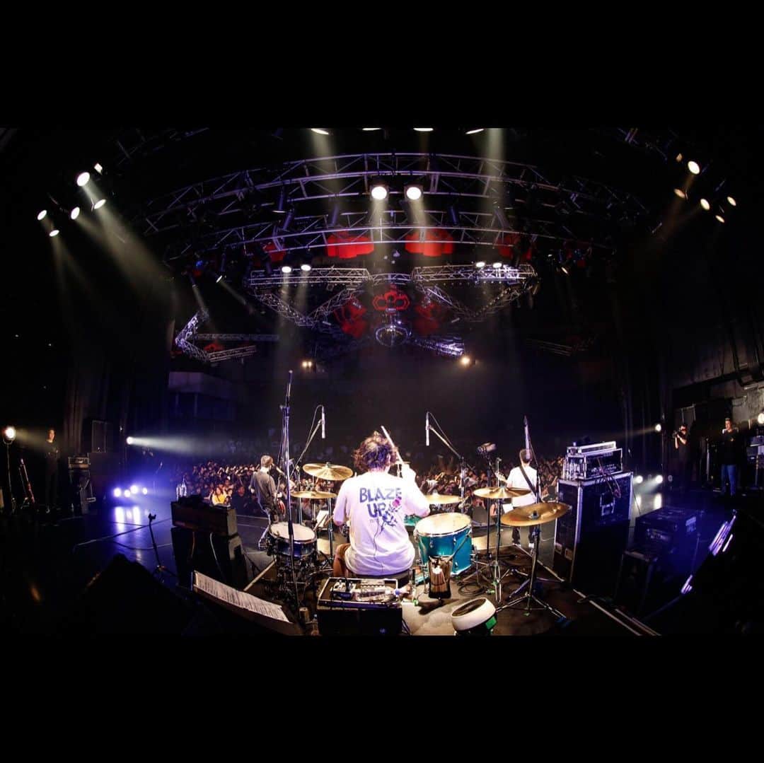 SHANKさんのインスタグラム写真 - (SHANKInstagram)「2020.01.17 SHANK 15th Anniversary One-Man Tour The Heavy Clash STUDIO COAST, Tokyo photo by @kouhey0622  #SHANK #SHANK095 #SHANK095JPN」1月20日 11時06分 - shank095jpn