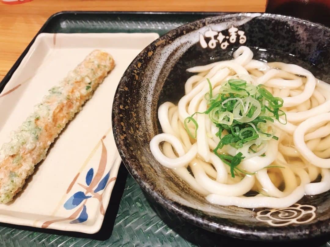 はなまるうどんのインスタグラム：「#かけ と #ちくわ磯辺揚げ の相性は抜群😂♪ 今日のランチに、ぜひはなまるうどんへ😍🙏🏻 #はなまるうどん #hanamaruudon」