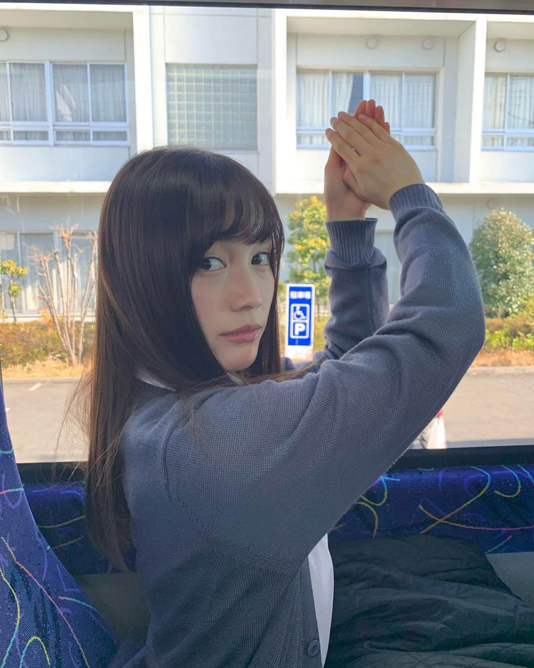 中村ゆりかさんのインスタグラム写真 - (中村ゆりかInstagram)「#女子高生の無駄づかい  素敵な女子高生の皆さんにお会いしてきました🏫✨」1月20日 12時42分 - yurikanakamura_official