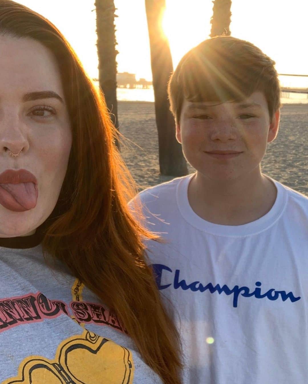 テス・ホリデーさんのインスタグラム写真 - (テス・ホリデーInstagram)「Today we celebrated my oldest son’s 14th birthday & I’m more aware than ever of how quickly he is growing up 😭 Losing one of my dearest friends & my grandfather in the span of a month has made my tender ♋️ heart eager to spend as much time loving my boys as possible. Rylee has always been an observer, taking in the world on his terms, & when he says something it’s really witty & funny or thoughtful. He loves music, history, his little brother, fried chicken & rolling his eyes (same tbh). Being his mom is the best gift I’ve been given & the most stressful! 🤣🥵 Happy Birthday bubba, thanks for teaching me how to do this whole parenting thing & more importantly for being born on @dollyparton’s birthday! 💖🙏🏻」1月20日 13時00分 - tessholliday