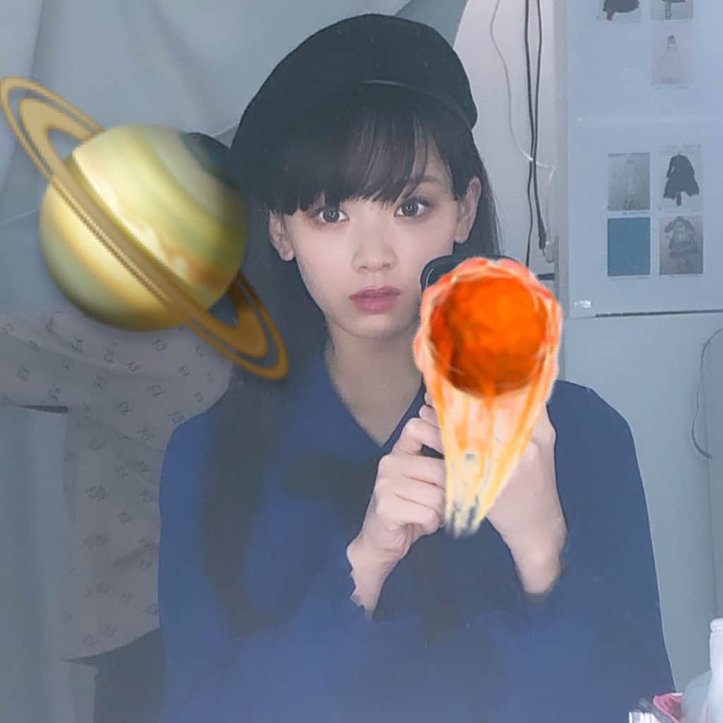 ゆらのインスタグラム：「SNS不在女 久々のベレーは落ち着く」