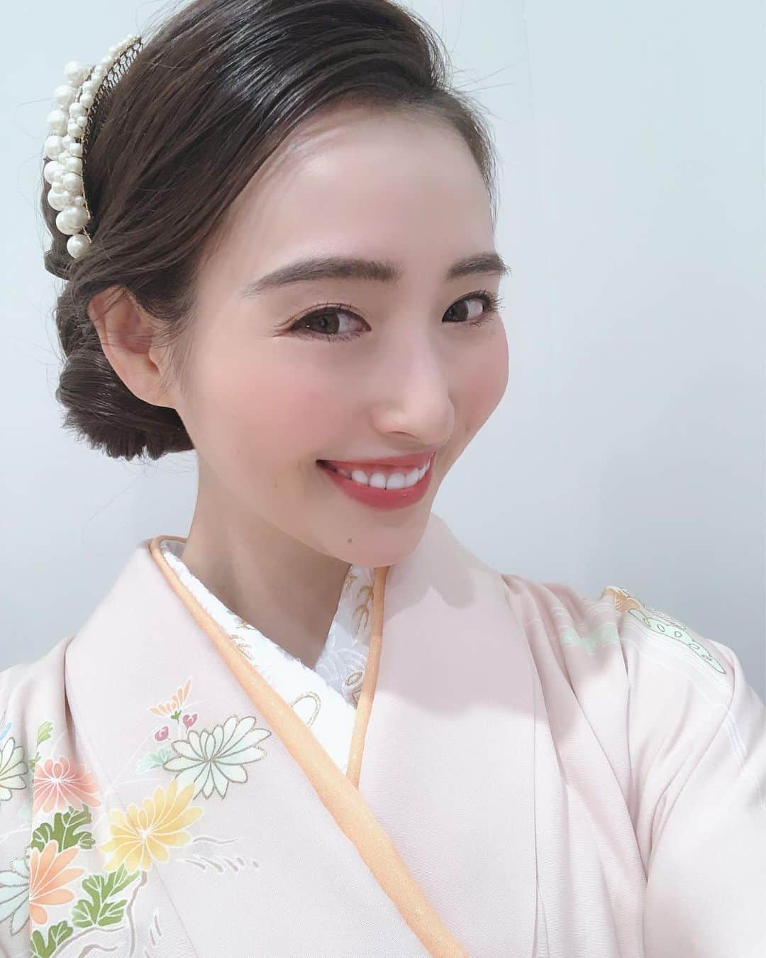 齊藤家澄さんのインスタグラム写真 - (齊藤家澄Instagram)「#新宿  #伊勢丹 #撮影 #七五三 #着物 #お行儀よくなる #和 #japan #👨‍👨‍👧‍👦💗 #family #ファミリー  #4人のママ役 #なりたいな！なりたいな！ #銀座のママ #になりたいな♡ #🌈 #女将 #演歌歌手 #演歌ナトリウム #テルル #かわいい #クリプトン #🥰 #ありがとうございました💓  キッズモデルかわいすぎる👼🏻💓」1月20日 15時32分 - kanchi_w
