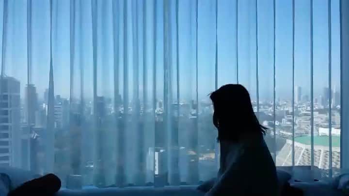 のインスタグラム：「. .  私のお兄ちゃんの法政大学ゴルフ部の先輩の綾田紘子さん。 結婚おめでとうございます❤️ 司会は黒田カントリー♡ 一泊泊まった元赤坂プリンスの 素敵なお部屋⭐️ . . . . . . #golf#ゴルフ#スポーツ女子#強かわ女子#女子プロ#100切り#ゴルフコーデ#白金台女子ゴルフ部#山本幸路#sports#若手女子ゴルファー#ゴルフスイング動画#夕刊フジ#ゴルフ好きな人と繋がりたい#callaway#callawayapparel」