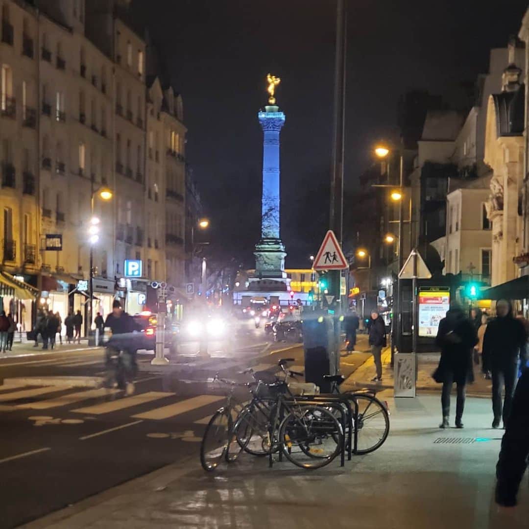 竹内弘一さんのインスタグラム写真 - (竹内弘一Instagram)「パリ滞在38時間。帰国しますー！今回は一回もエッフェル塔も凱旋門も見なかった。自由時間もなくパリに来た実感もないまま去ります(笑)この５年で６回も取材で来てるからまあいっか💦 #paris #maisonetobjet #kyobizx」1月20日 17時05分 - takeuchi_koichi