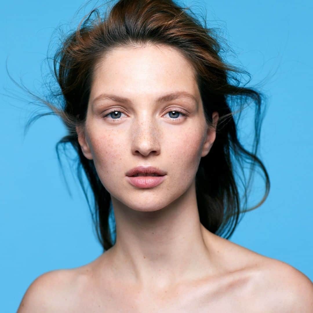 LA ROCHE-POSAY JAPAN ラロッシュポゼのインスタグラム：「. ＼敏感肌のための保湿クリーム／ . 女性にとって、敏感肌は身近で悩ましい問題… そんな方におすすめしたいのが、トレリアンウルトラ。 . トレリアン ウルトラは、敏感肌を考慮して作られた保湿美容クリームです。 . みなさまもぜひお試しください✨ . トレリアン ウルトラ 40mL ￥5,060(税込) . #ラロッシュポゼ #larocheposay #トレリアンウルトラ #乾燥肌 #敏感肌 #敏感肌対策  #スキンケア #低刺激 #低刺激設計 #敏感肌コスメ #ドクターズコスメ #肌ケア #美肌ケア #保湿ケア #スキンケアマニア #保湿クリーム #美容クリーム #ライフスタイル #美容好きさんと繋がりたい #おすすめコスメ #スキンケア購入品 #女子力アップ #スキンケア好きさんと繋がりたい #成分 #肌荒れ対策 #ボディクリーム #ボディケア #肌活 #美肌作り #美容マニア」
