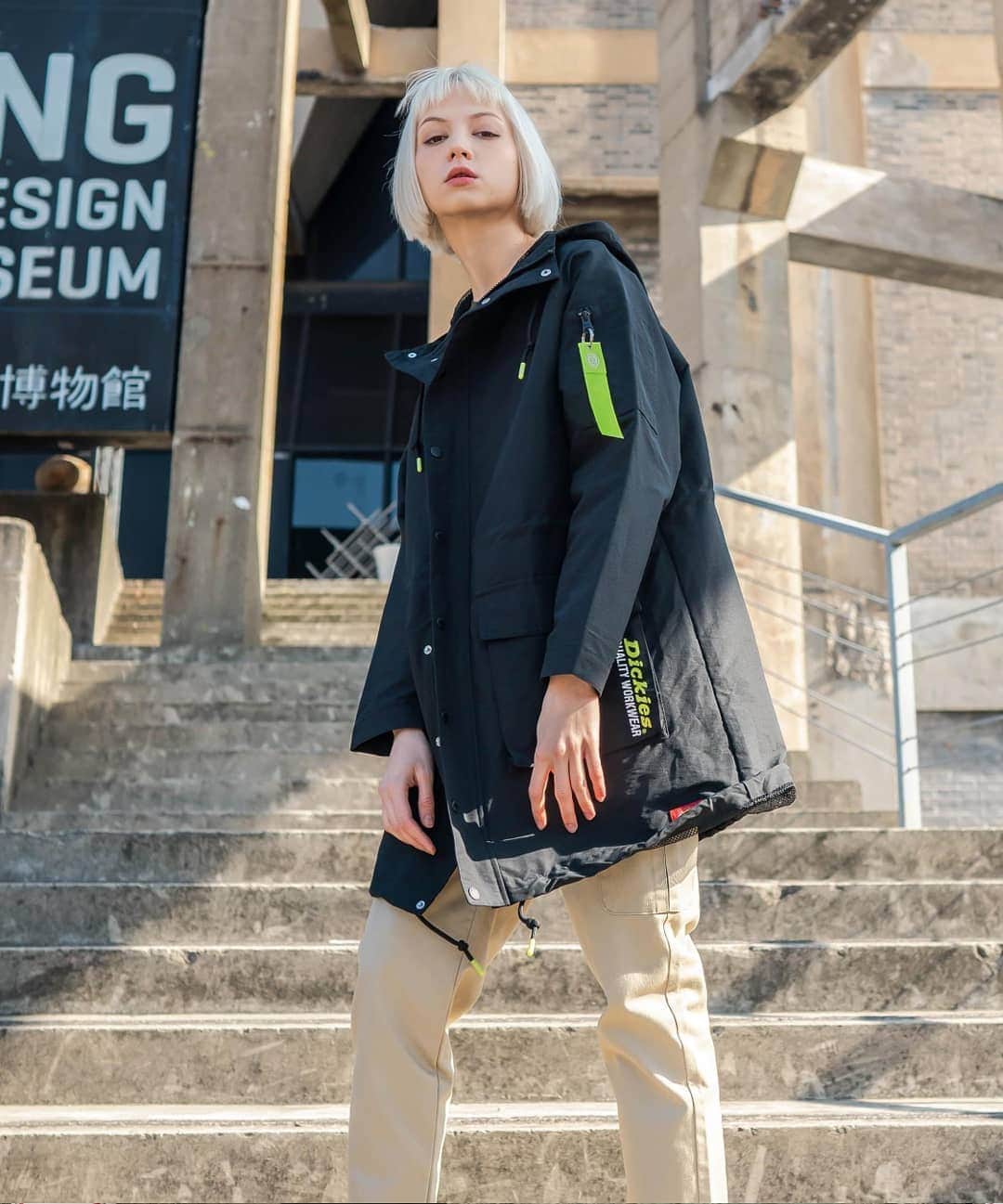 ディッキーズさんのインスタグラム写真 - (ディッキーズInstagram)「2020年春夏新着アイテムが続々入荷中！  今季のオススメは季節の変わり目に活躍する薄手のライトジャケット ♪ . シンプルなデザインだから取り入れるだけでかっこいい仕上がりに  メンズタイプとレディーズタイプからお選びいただけます。 . 気になるアイテムがあるなら今すぐ写真をタッチしてみて？ 商品がタグされているから気に入ったアイテムのお買い物も楽々♪ . . . #dickies #ディッキーズ #春夏新商品 #春夏コレクション #コレクション #春夏 #季節 #季節の変わり目 #薄手ジャケット #ライトジャケット #ジャケット #シンプルデザイン #かっこいい #こだわりの一着 #オススメ」1月20日 18時00分 - dickies_jp