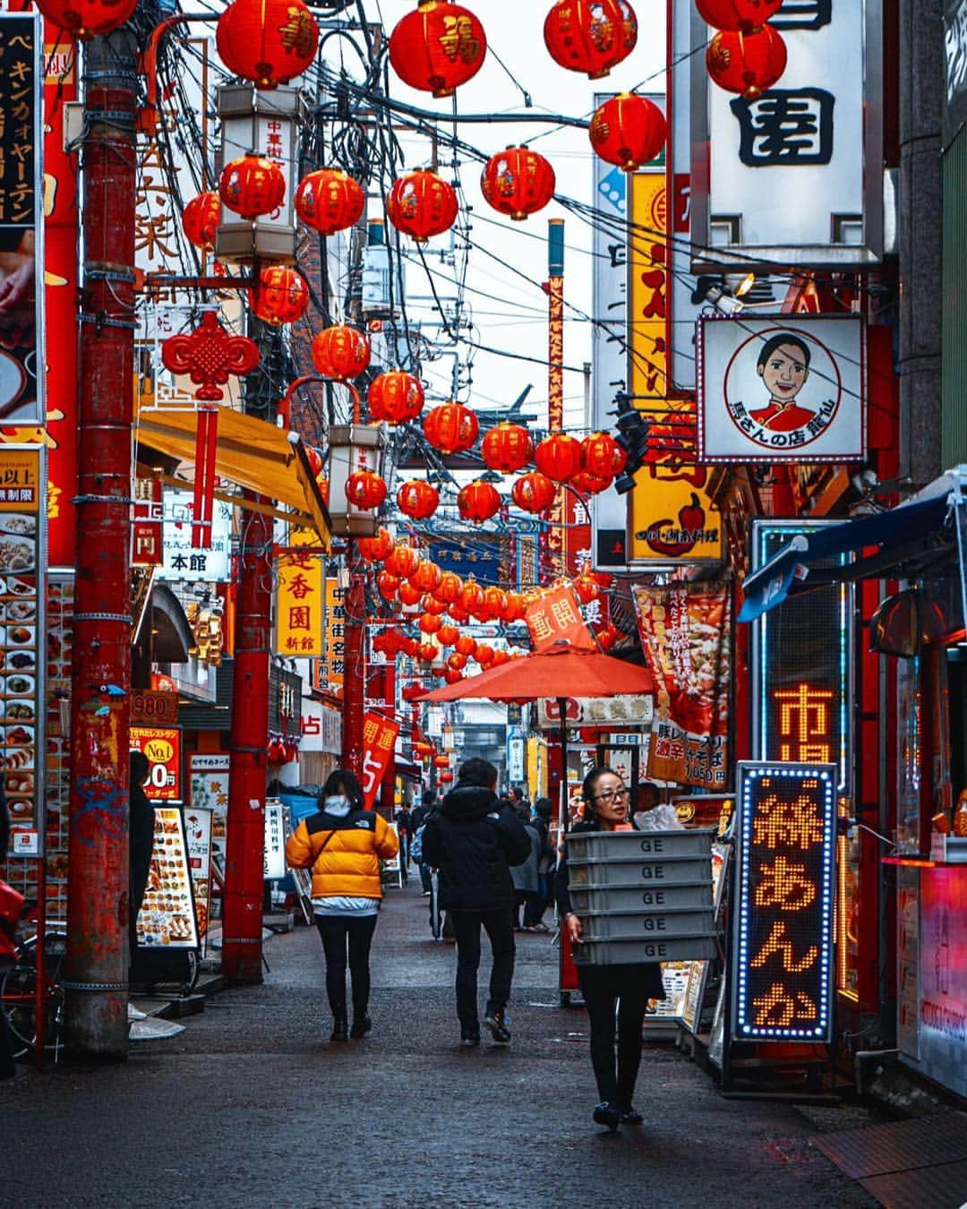 Valiant Language Schoolさんのインスタグラム写真 - (Valiant Language SchoolInstagram)「• 📷: @ravenskapratama • • 📍: Motomachi, Kanagawa Prefecture | 神奈川県元町中華街 • Use #valiantjapanese for feature 📸 .」1月20日 18時09分 - valiantjapanese