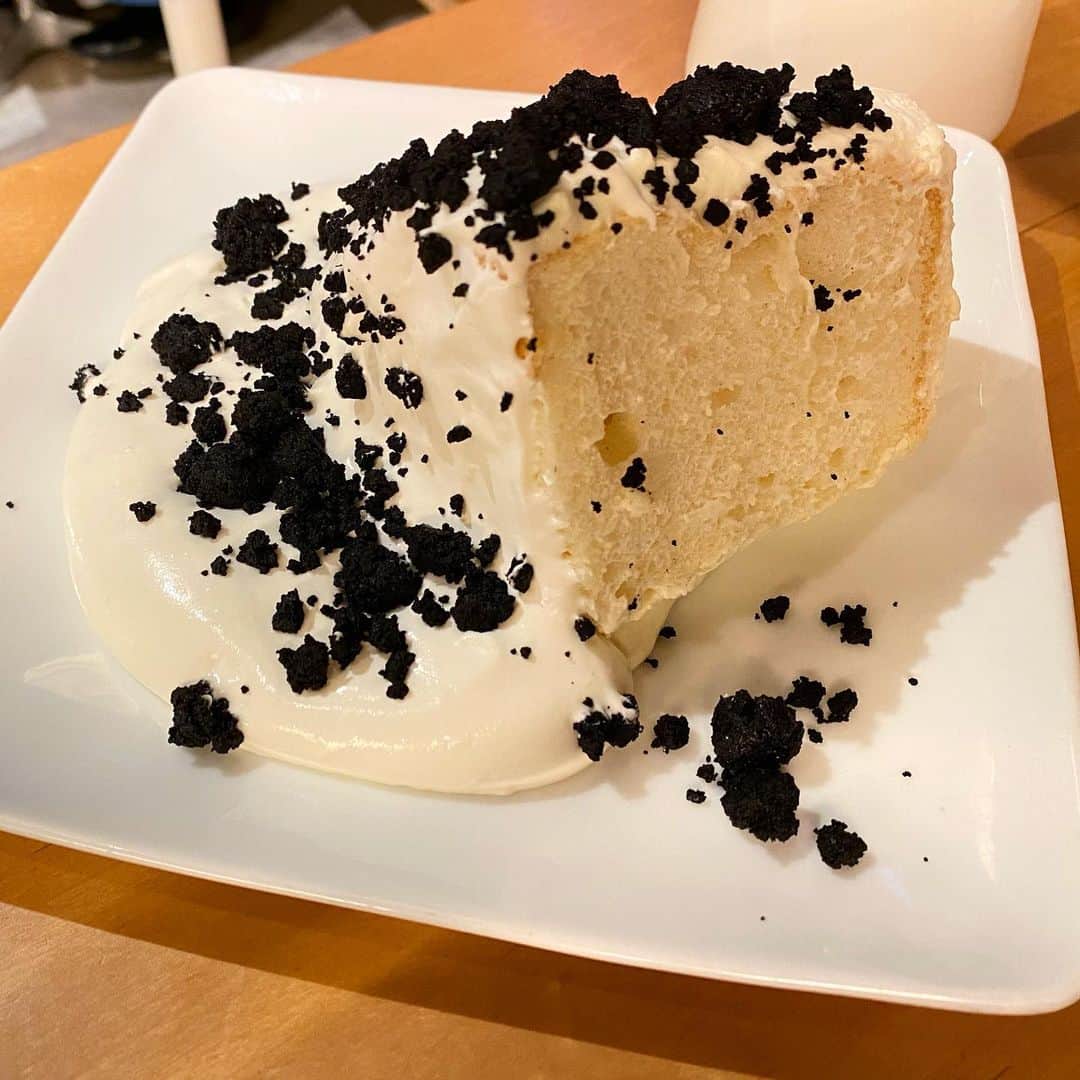 新田朝子のグルメインスタ