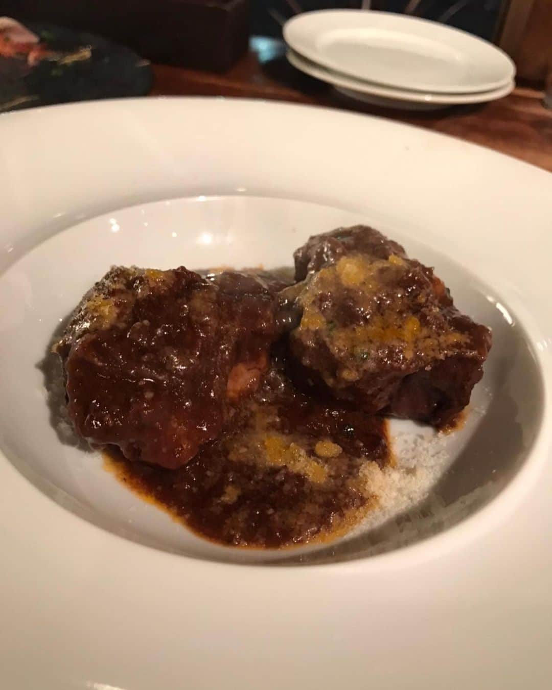 ラリソン彩華さんのインスタグラム写真 - (ラリソン彩華Instagram)「大阪でイタリアンならここー☺️ 夜遅くまでやってて使い勝手よし❣️」1月20日 18時35分 - ayakalarrison