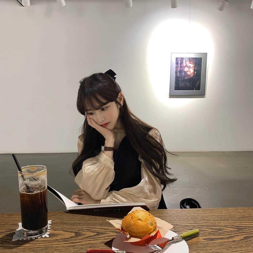 ド・ボッスンのインスタグラム：「얼죽아 회원님들 요즘 뜸하십니다  저 도복순은 오늘도 활동 인증합니다💪🤨」