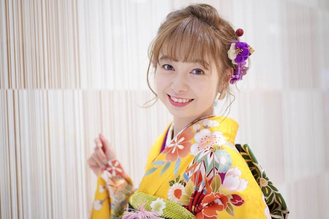 伊藤美羽さんのインスタグラム写真 - (伊藤美羽Instagram)「. #成人式 #振袖 #ハタチ」1月21日 0時33分 - miumiu.1230