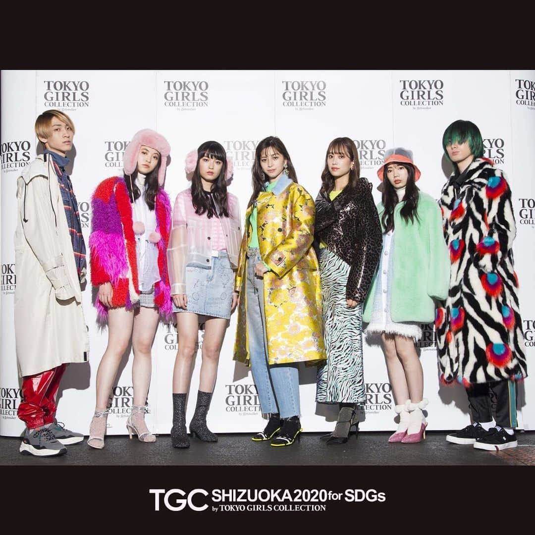 東京ガールズコレクションさんのインスタグラム写真 - (東京ガールズコレクションInstagram)「𝐵𝐴𝐶𝐾𝑆𝑇𝐴𝐺𝐸 𝑆𝐻𝑂𝑇 vol.01﻿﻿ SDGs推進 TGC しずおか 2020 by TOKYO GIRLS COLLECTION﻿﻿ ﻿﻿ STAGE：TGC SHIZUOKA SPECIAL COLLECTION﻿ ￣￣￣￣￣￣￣￣￣￣￣￣￣￣￣￣￣￣￣￣￣￣￣￣￣ ﻿﻿ #TGCしずおか 2020 いかがでしたか💋💬﻿ 次回、2月29日の 『#マイナビTGC 2020 S/S』、4月25日の 『#TGC熊本』 をお楽しみに！😘✌🏻﻿﻿ ﻿ ﻿﻿﻿﻿﻿ - 𝐈𝐍𝐅𝐎𝐑𝐌𝐀𝐓𝐈𝐎𝐍 -﻿﻿﻿ 💌 TICKET NOW ON SALE 💌﻿﻿ ~~~~~~~~~~~~~~~~~~~~~~~~~﻿﻿﻿﻿﻿﻿ ▪︎2月29日（土）﻿﻿﻿﻿ ﻿﻿﻿at 代々木第一体育館﻿﻿ 『第30回 マイナビ 東京ガールズ コレクション 2020 SPRING/SUMMER﻿﻿﻿』﻿﻿ ﻿﻿ ▪︎4月25日（土）﻿﻿﻿﻿﻿ at グランメッセ熊本﻿ 『Tsuruya presents TGC KUMAMOTO 2020 by TOKYO GIRLS COLLECTION﻿﻿﻿﻿』﻿﻿﻿ ﻿﻿﻿﻿﻿﻿ #TGC #TOKYOGIRLSCOLLECTION #fashion #event #coordinate#model #japan #ファッション #イベント #東京ガールズコレクション﻿﻿﻿﻿ #静岡 #中条あやみ #高本彩花（#日向坂46）#茅島みずき #ジャン海渡（SUPER★DRAGON）#佐々木久美（日向坂46）#古川毅（SUPER★DRAGON）#宮野陽名 #スパドラ」1月20日 19時17分 - tgc_staff